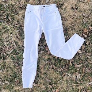 Aeropostale | White High Waisted Cropped Jeans